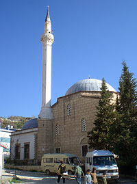 The Uzkurli or Lead Mosque (Photo: Robert Elsie, March 2008)