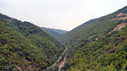 The Gorge of Kaçanik in Kosovo (Photo: Ismail Gagica).