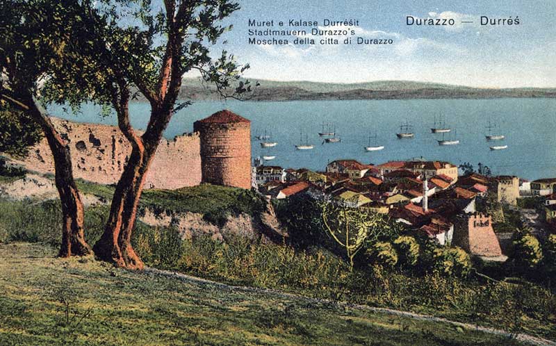 The walls of Durrës (coloured postcard, 1914).