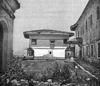 Library in the bazaar quarter of Shkodra (Photo: Theodor Ippen, 1907).