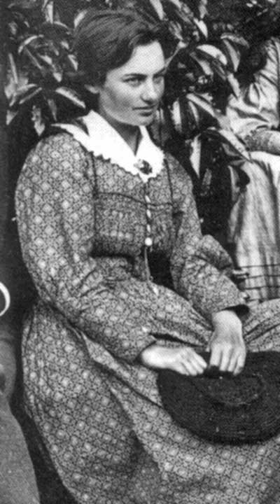 Edith Durham at the age of twenty-three (1886).