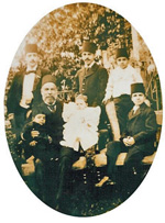 Ismail Kemal bey Vlora and family, 1896