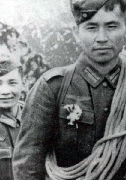 Tajik soldiers in Albania in 1944.