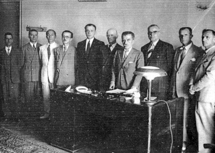 Regentschaftsrat während der deutschen Besatzung, Oktober 1943.